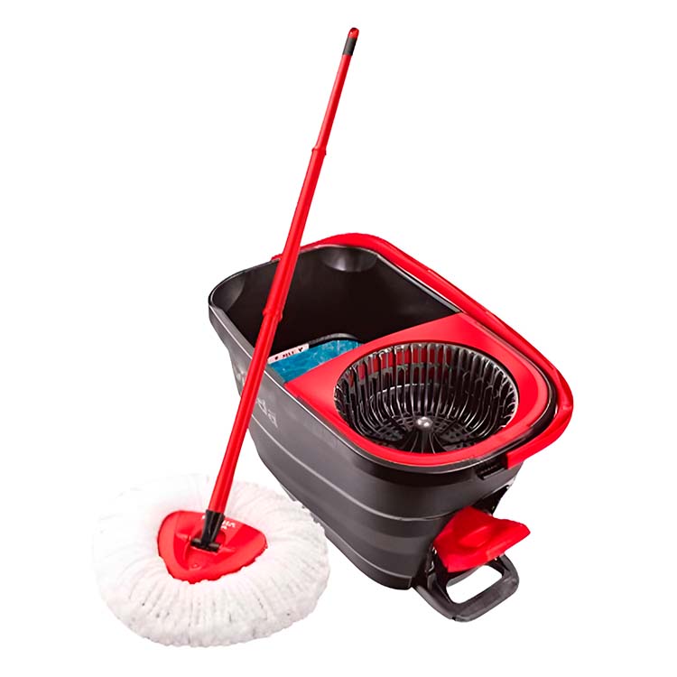 Mop with squeezing bucket with pedal