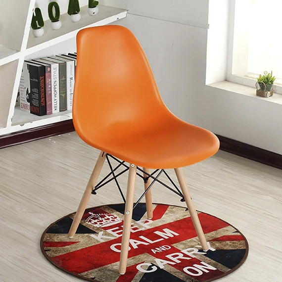 Chair, Գազարագույն