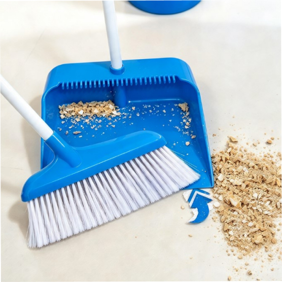 Dustpan with brush 90 cm