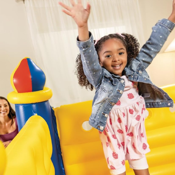 Inflatable trampoline with safety net 175x175x135 cm