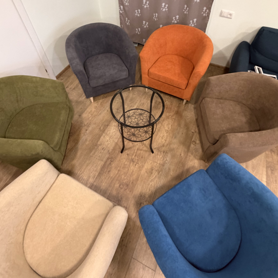Armchair 76x65 cm, Գազարագույն