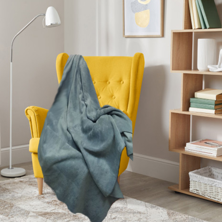 Blanket with Cushion 20x45 cm and 130x180 cm