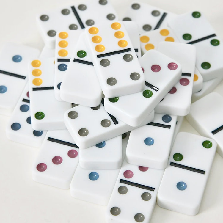Domino 28 bones