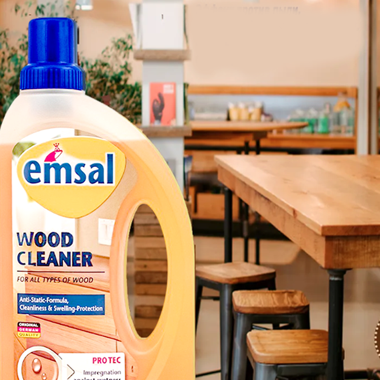 Wood cleaner and care 750 ml