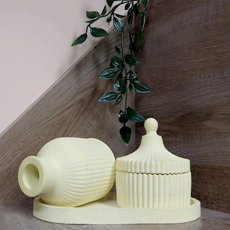 Plaster set with scented candle and sticks, Դեղին