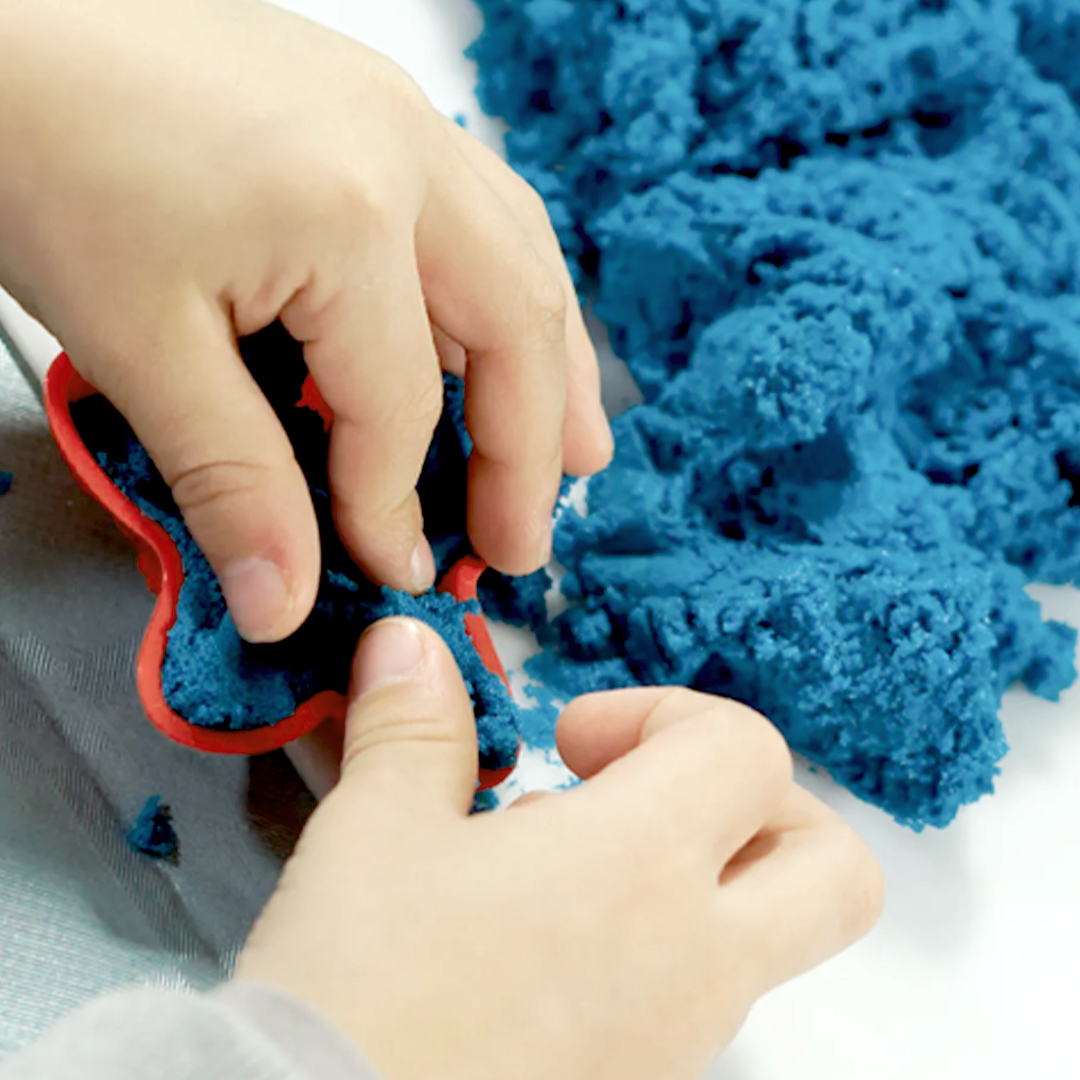 Kinetic sand in a bucket with figures 3 kg, Կապույտ