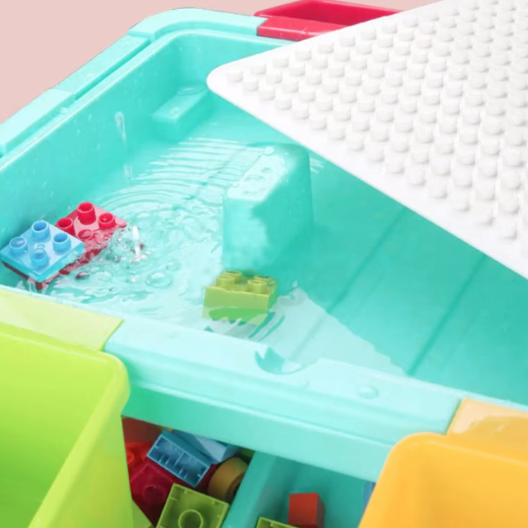 Children's table with lego set 69 pcs
