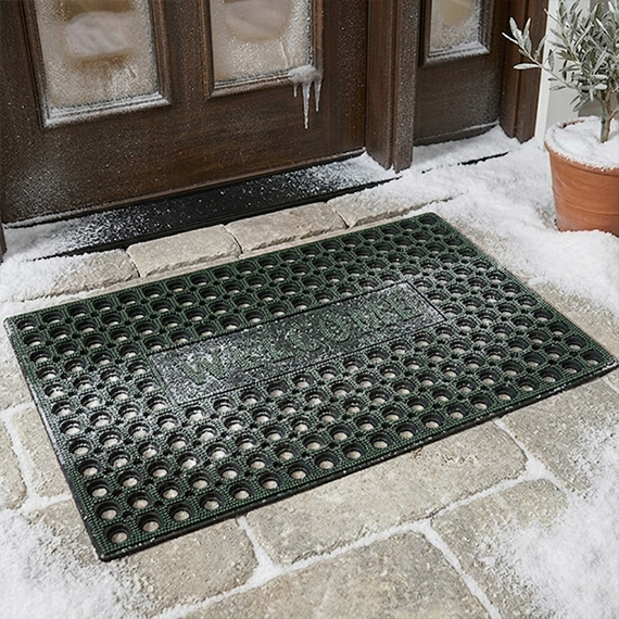 Door mat with holes 45x75 cm