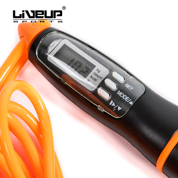 Skipping rope with electronic counter