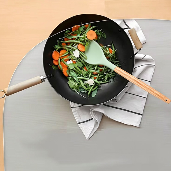 Silicone ladle 32 cm