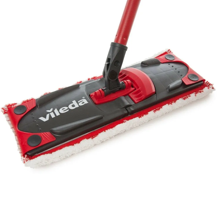 Mop with squeezing bucket