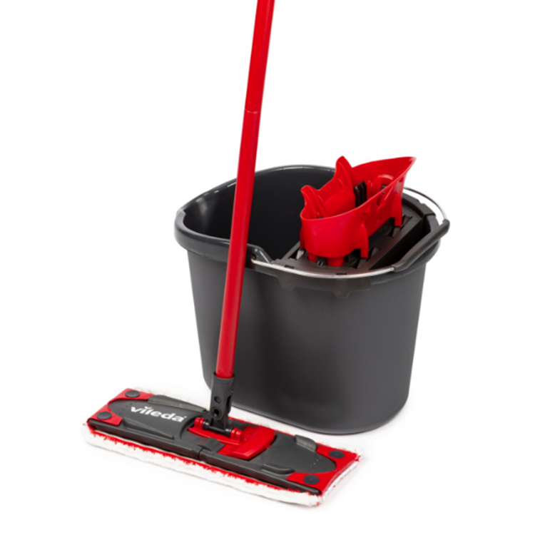 Mop with squeezing bucket